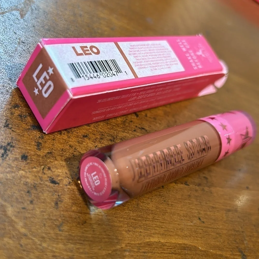 Brand New jeffree star the lower liquid lipstick Leo Orange brown new in box